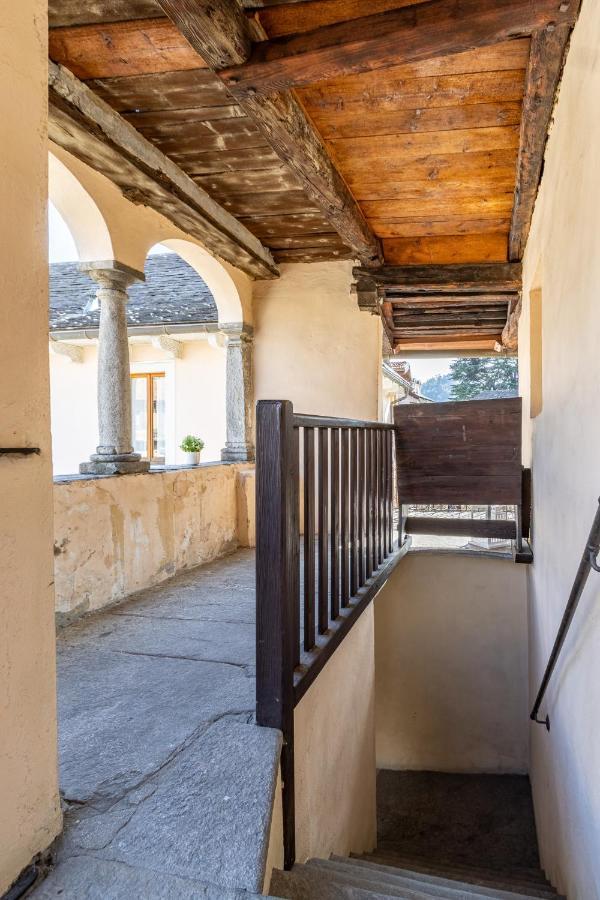 Stay5Vie: Incantevole Monolocale/Balcone/Borgo Домодоссола Экстерьер фото